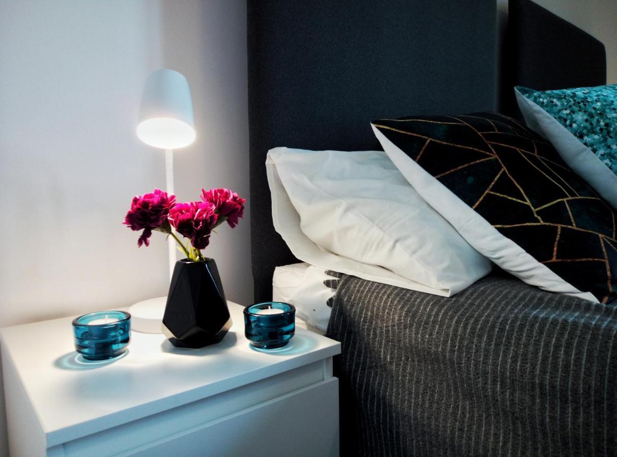 Apartamenty Garbary Loft Poznan Bagian luar foto
