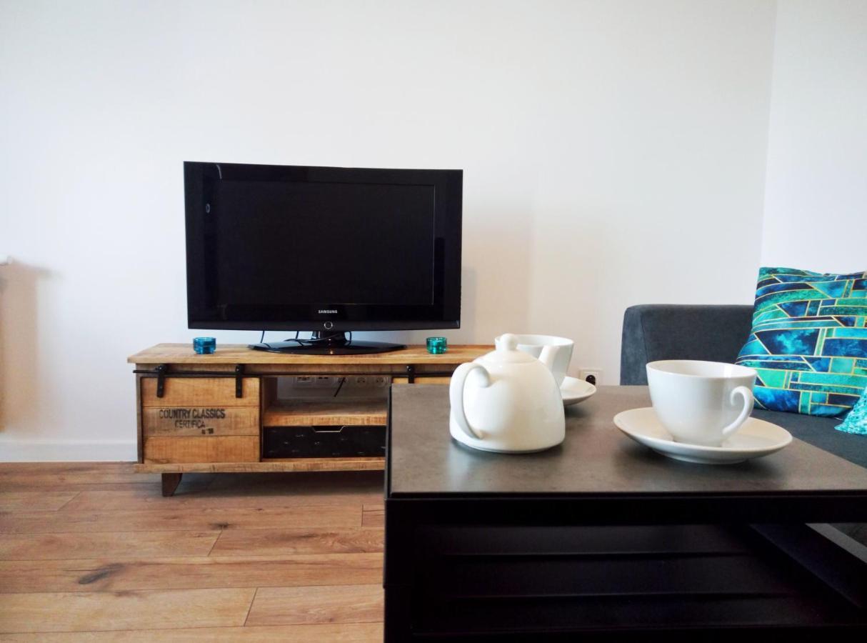 Apartamenty Garbary Loft Poznan Bagian luar foto